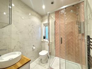 Photo 14- click for photo gallery